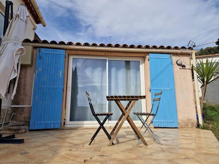 Appartement de vacances pour 4 personnes, avec Terrasse ainsi que Jardin et Piscine