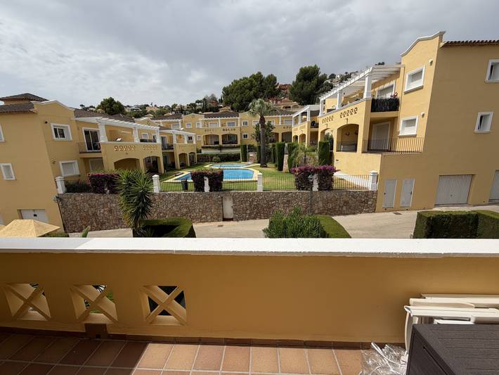Location de vacances pour 4 personnes, avec bassin pour enfant ainsi que jardin et terrasse à Pedreguer