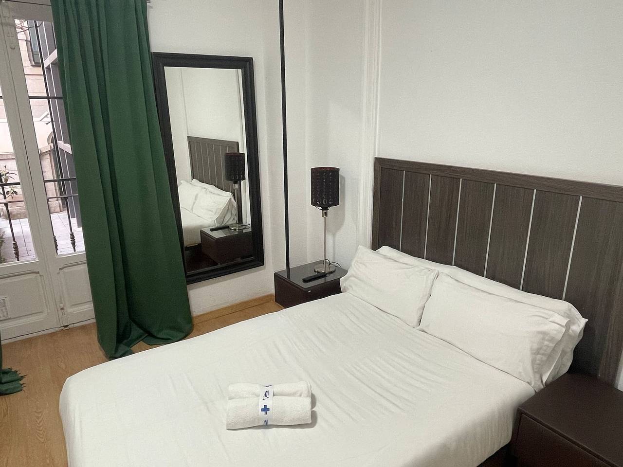 Appartement entier, Appartement spacieux au centre-ville - 11 pers. in Centro (Madrid), Madrid