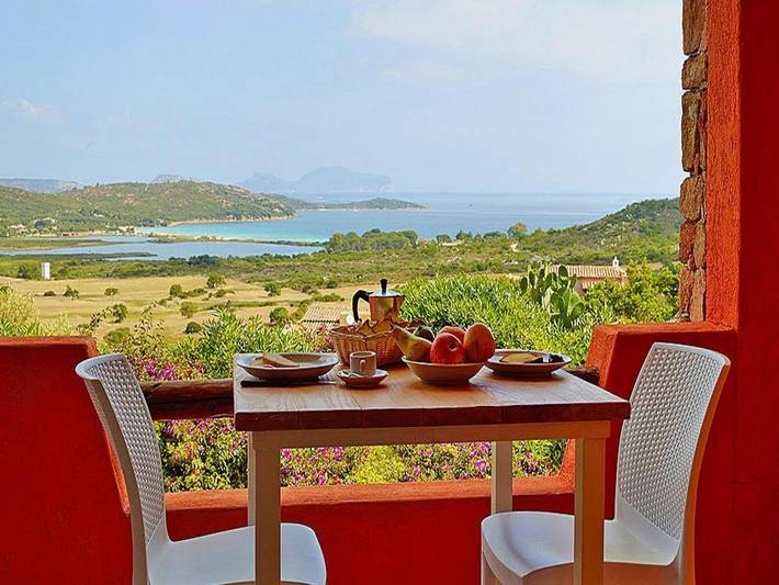 Gîte pour 2 personnes, avec balcon/terrasse et piscine dans Loiri Porto San Paolo - 4