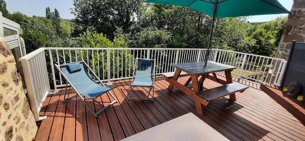 Location de vacances pour 3 personnes, avec Balcon ainsi que Terrasse et Vue à Putanges-Pont-Écrepin