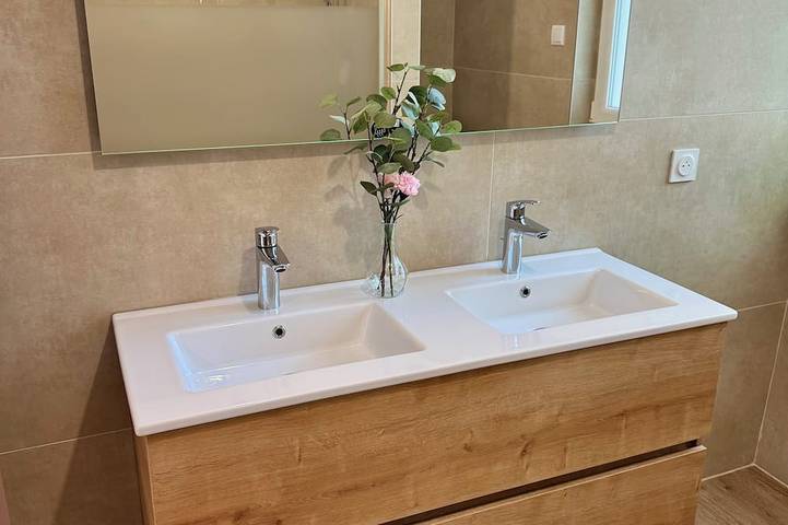 Ganze Wohnung, Bright apartment with garden in Montluçon, Montluçon und Umgebung