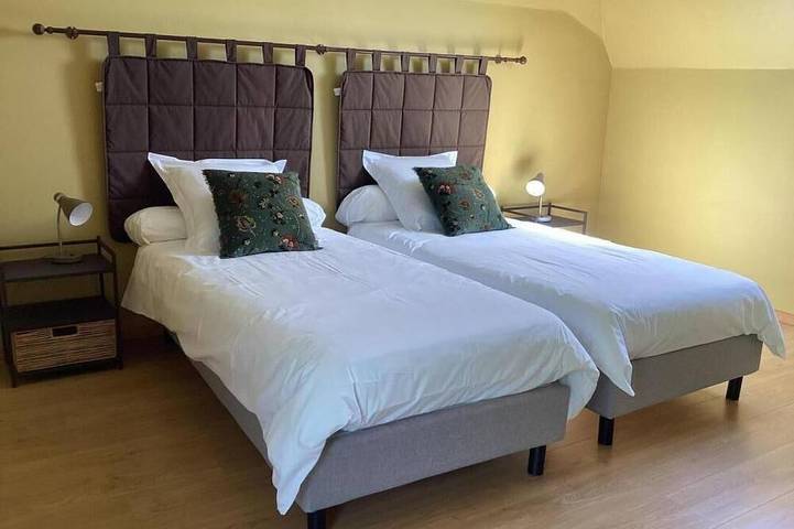 Location de vacances pour 6 personnes, avec terrasse et jardin à La Mailleraye-sur-Seine - 4