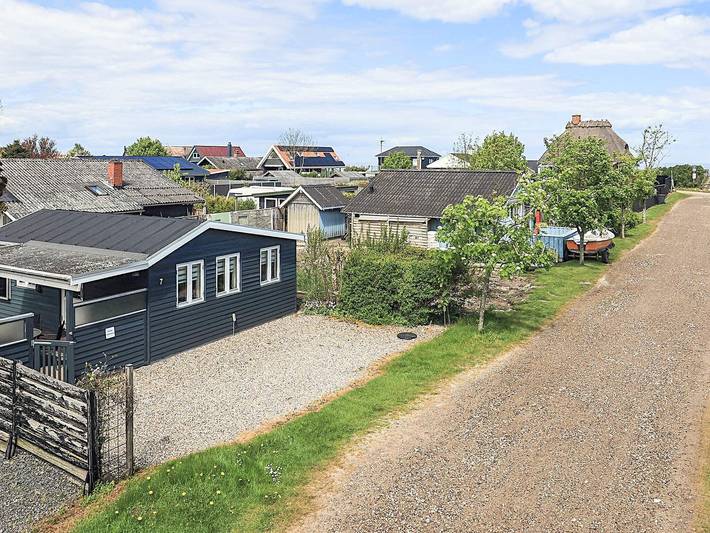 Ferieudlejning for 2 personer, med have og terrasse, børnevenlig i Nordfyn