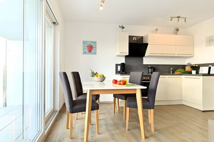 Ganze Wohnung, Apartment 'Dinkelbach Traumblick 3 F' mit privater Terrasse, privatem Garten und Wlan in Wasserburg (Bodensee), Bayerisch Schwaben