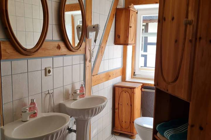 Cottage für 4 Personen, mit Garten und Terrasse in Middelhagen - 4