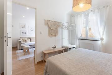 Vacation Rental for 4 Guests in Cascais, Costa Azul, Picture 3