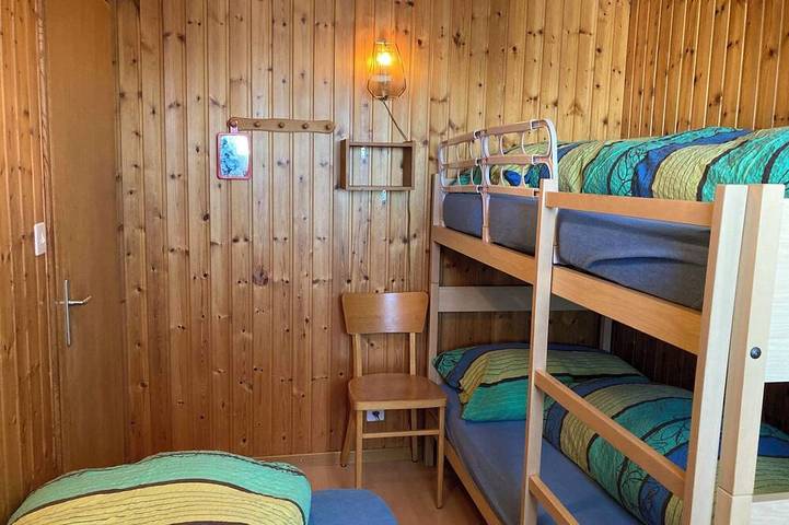 Ganze Wohnung, Chalet Sunnuterrasse Appartement/Fewo, Dusche, Wc 4-Zimmerwohnung Dusche, Wc in Rosswald, Brig