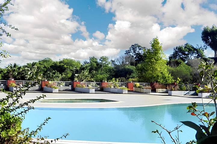 Gîte pour 4 personnes, avec terrasse et piscine à Mandelieu-la-Napoule - 2