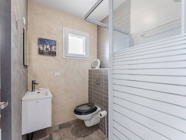 Ferienhaus für 6 Personen, mit Balkon und Terrasse in Biscarrosse Plage - 4