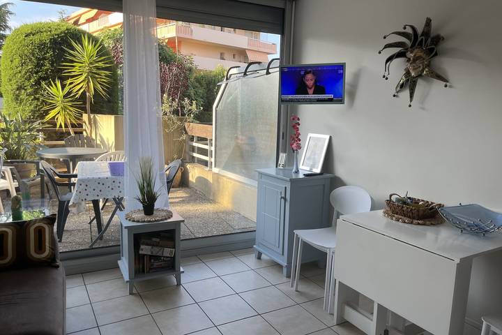 Studio pour 4 personnes, avec piscine ainsi que terrasse et jardin, animaux acceptés - 1