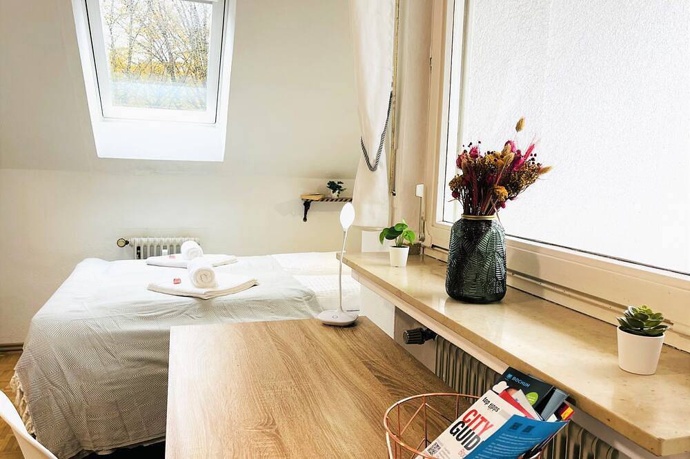Entire apartment, Stylish apartment / Netflix / Balcony in Bochum, Ruhr district