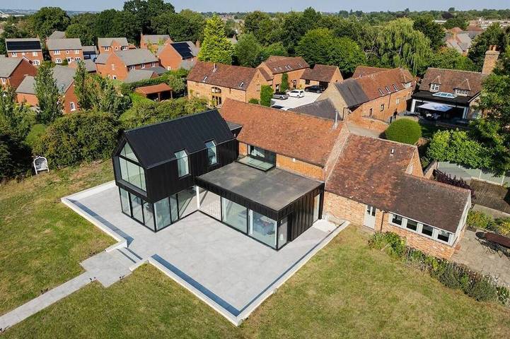 Holiday home for 12 people, with terrace and garden - 1