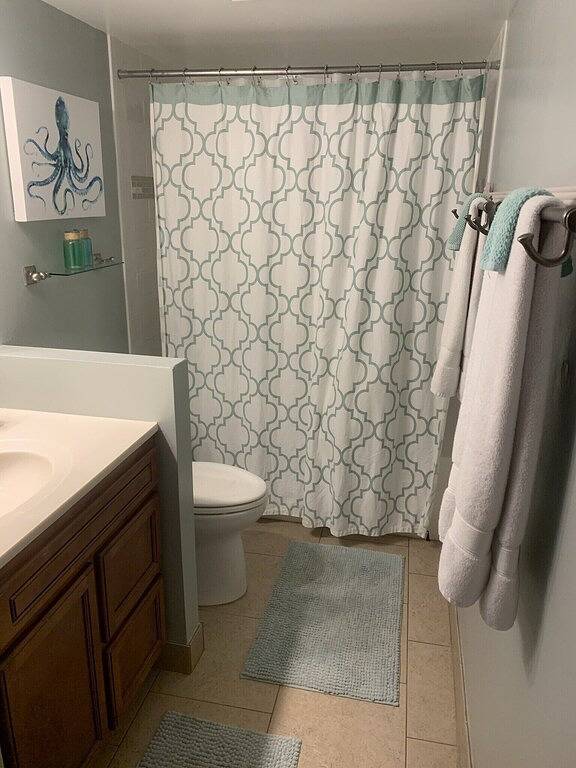 Ganze Wohnung, Beautiful Beach front condo awaits You !!! in Daytona Beach, Florida