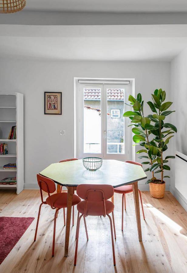 Appartement entier, One-Bedroom Apartment in Cusset, Région de Vichy