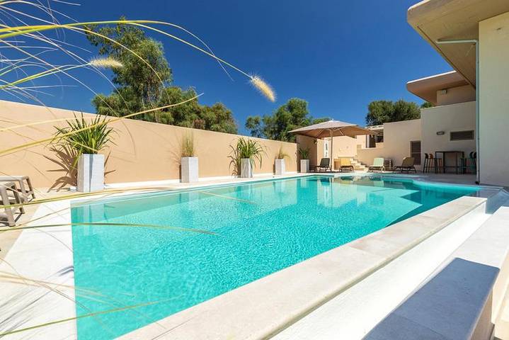 Gästehaus für 2 Personen, mit Terrasse und Garten sowie Kinderpool und Pool