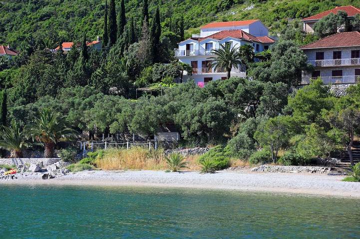 Ferienwohnung für 4 Personen, mit Balkon, mit Haustier in Trpanj