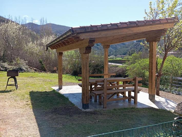 Casa rural para 6 personas, con Balcón y Terraza además de Jardín y Vistas en Liébana - 3