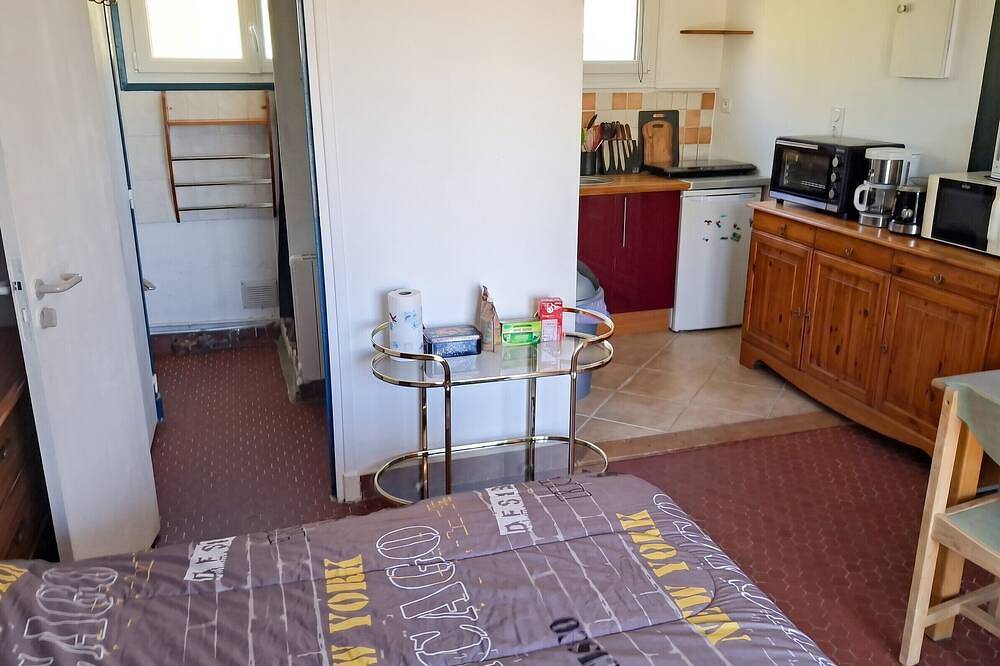Ganze Wohnung, Homerez - Studio in Treignac in Treignac, Tulle und Umgebung