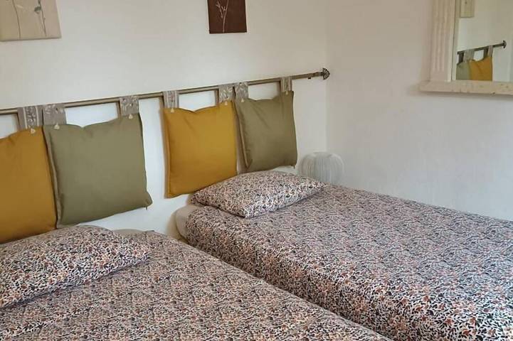 Location de vacances pour 4 personnes, animaux acceptés à Châteauneuf-Grasse - 2