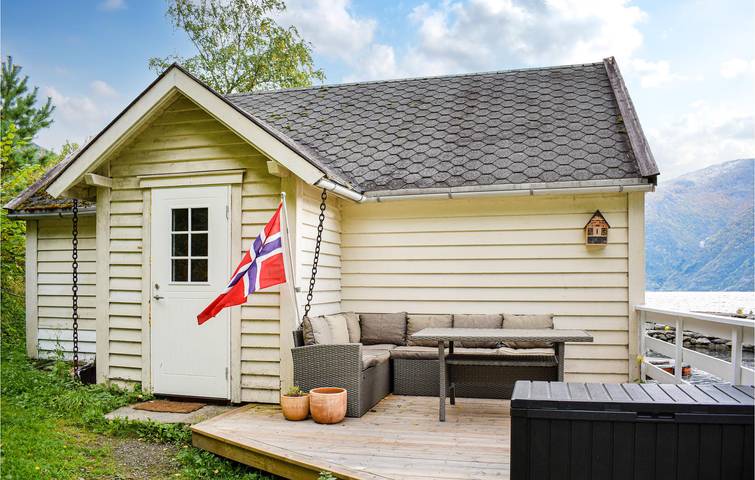Ferienhaus für 4 Personen mit Garten in Hardangerfjord