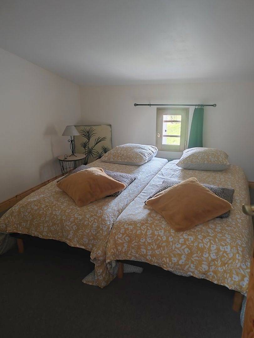 Agnès Guionie - Chambre vison in Saint-Martin-de-Gurson, Périgord Pourpre