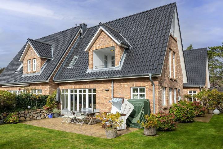Im Herzen Wenningstedts gelegenes Luxushausteil in Nordfriesische Inseln (Schleswig-Holstein) (Schleswig-Holstein), Wenningstedt