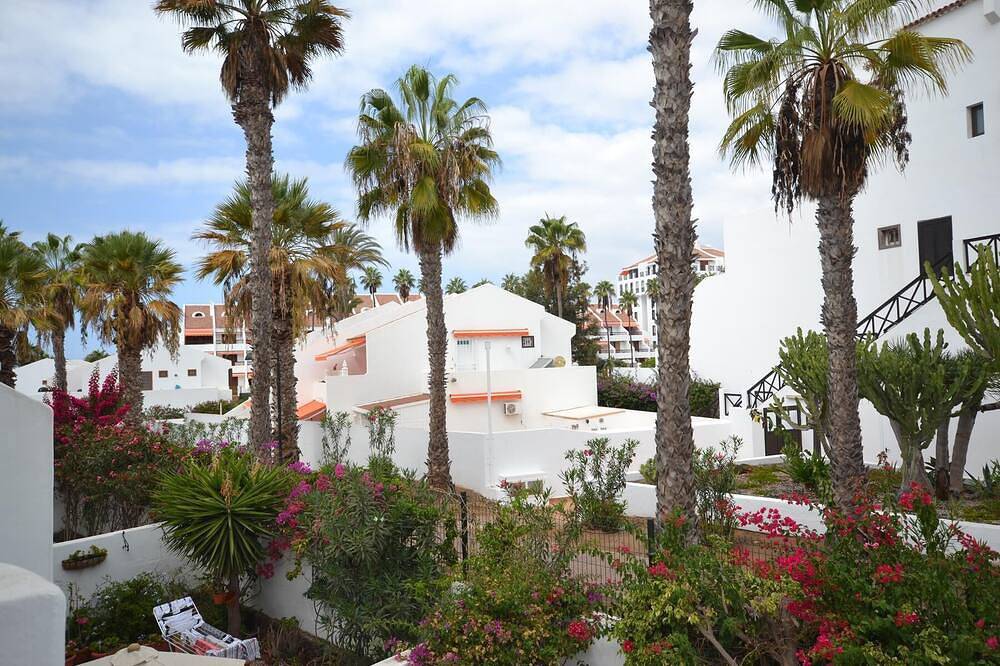 Appartement entier, Vacaciones perfectas a lado del mar en el corazón de Playa de Las Americas in Playa de las Américas, Arona