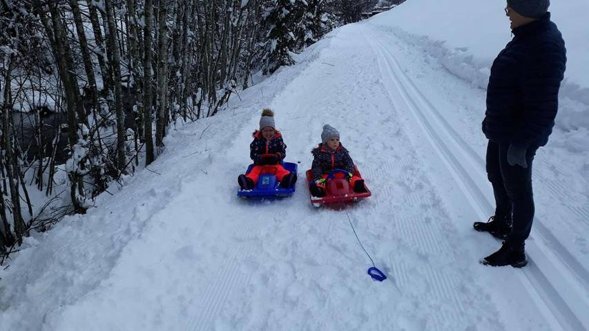 Gîte pour 2 personnes, avec jardin ainsi que vue et sauna, adapté aux familles dans Partenen - 3