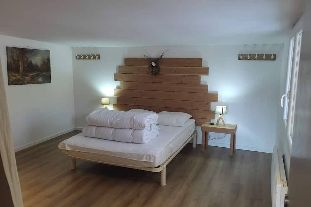 Cottage 200 m from Lac des Settons in Lac des Settons (Montsauche-les-Settons), Montsauche-les-Settons