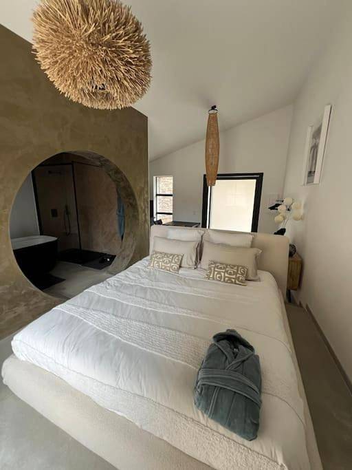 Gîte pour 2 personnes, avec jardin et terrasse à Alès - 4