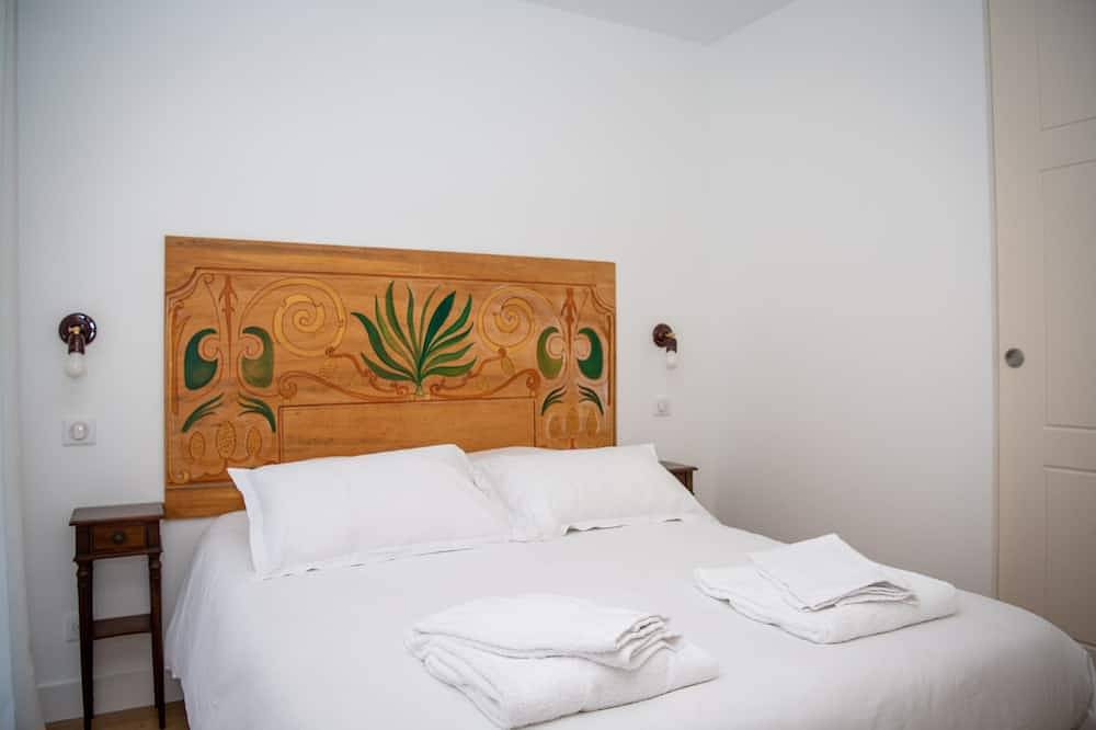 Entire apartment, Villa Aitama T3 - with terrace or balcony view in Le Canon, Lège-Cap-Ferret
