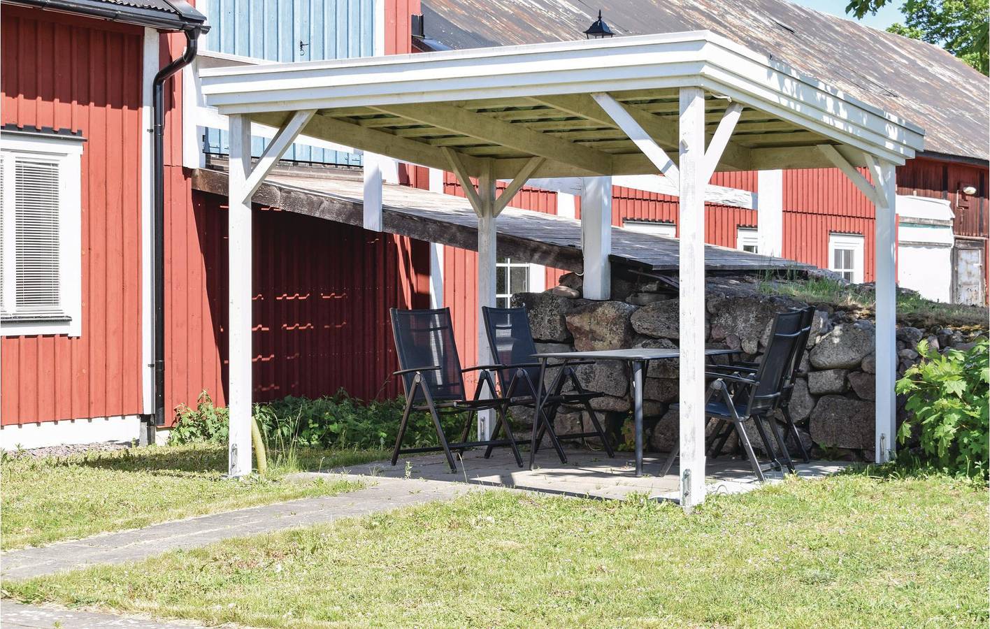 Hel semesterlägenhet, Lägenhet för 2 Personer med terass in Mönsterås och omgivningar