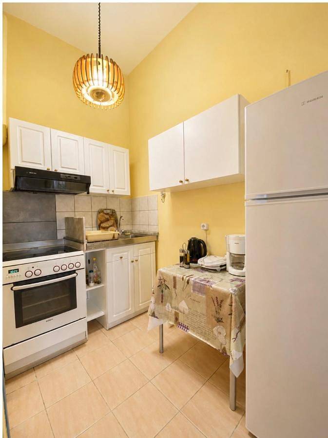 Gîte pour 5 personnes, avec balcon et vue dans Panormos - 4
