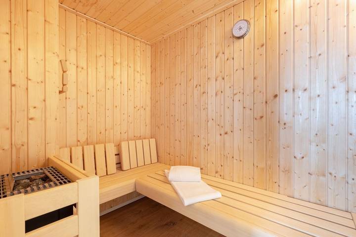 Ferienhaus für 6 Personen, mit Terrasse und Garten sowie Sauna in Keitum - 4