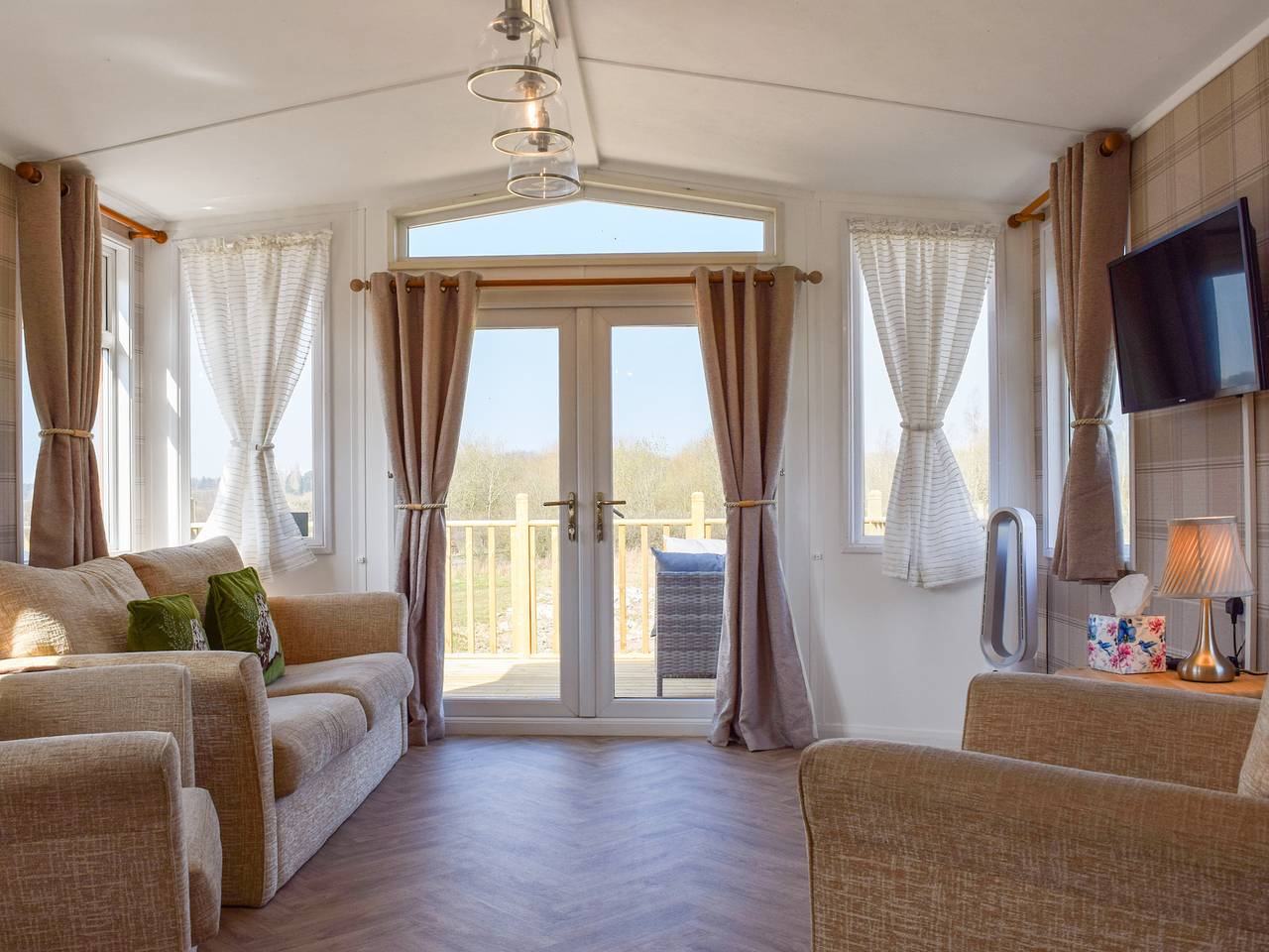 Owl Lodge - Uk49144 in Derbyshire