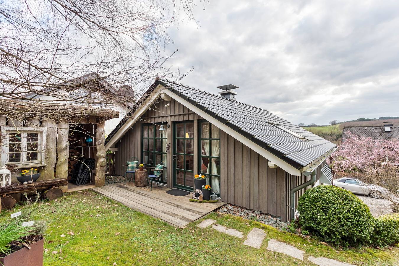Geheel appartement, Vakantieappartement 'Haus Waldesruh' met privéterras, tuin en wifi in Bruchhausen (Olsberg), Olsberg