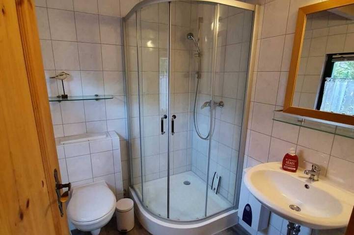 Ferienhaus für 12 Personen, mit Garten in Userin - 4