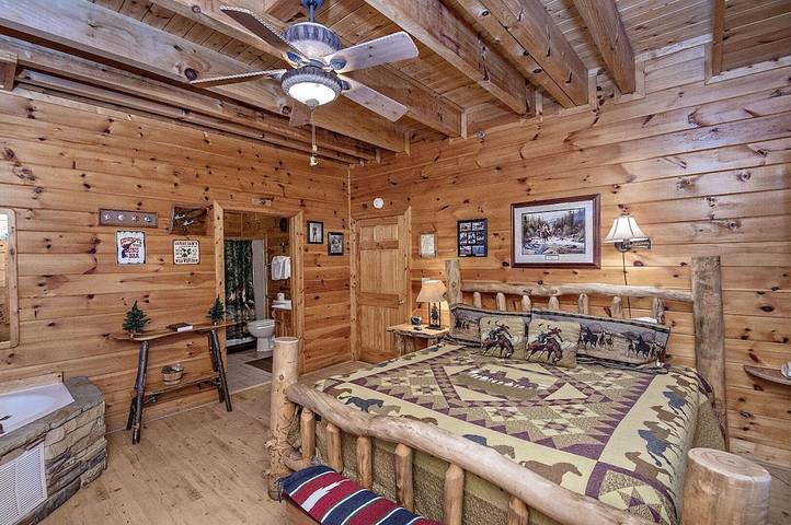 Chalet for 22 people, with terrace and hot tub as well as pool in 