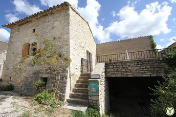 Gîte pour 4 personnes, avec terrasse, animaux acceptés à Montguers