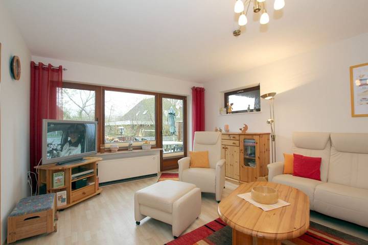 Ganze Wohnung, Ferienwhg. im 3-Familienhaus, ca. 95m², 3 Zimmer im Eg, Garten für vier Personen in Wyk auf Föhr (Stadt), Wyk auf Föhr