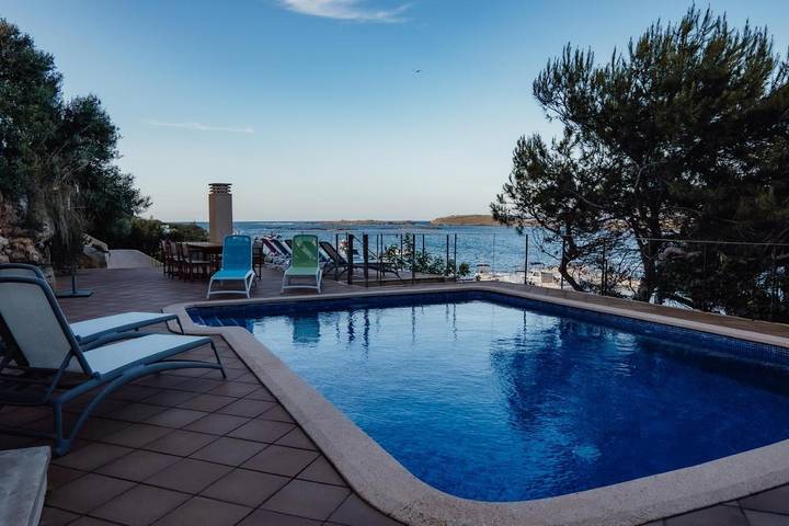 Location de vacances pour 10 personnes, avec piscine ainsi que jardin et vue, animaux acceptés à Port d'Addaia - 3