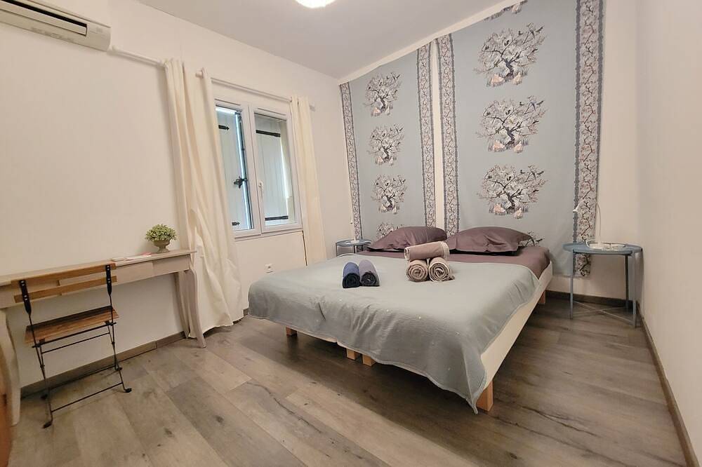 House Figuerolles Les Houles in Saint-Martin-de-Castillon, Regionaler Naturpark Luberon