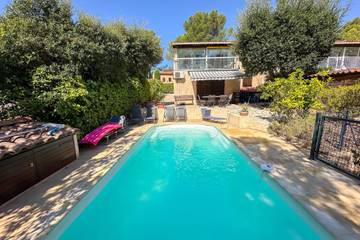 Villa pour 7 personnes, avec jardin et piscine à Fréjus
