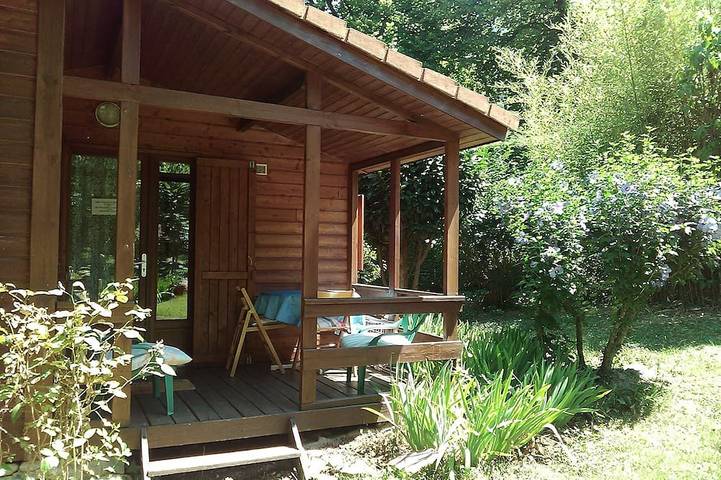 Chalet for 3 people, with terrace and garden - 1