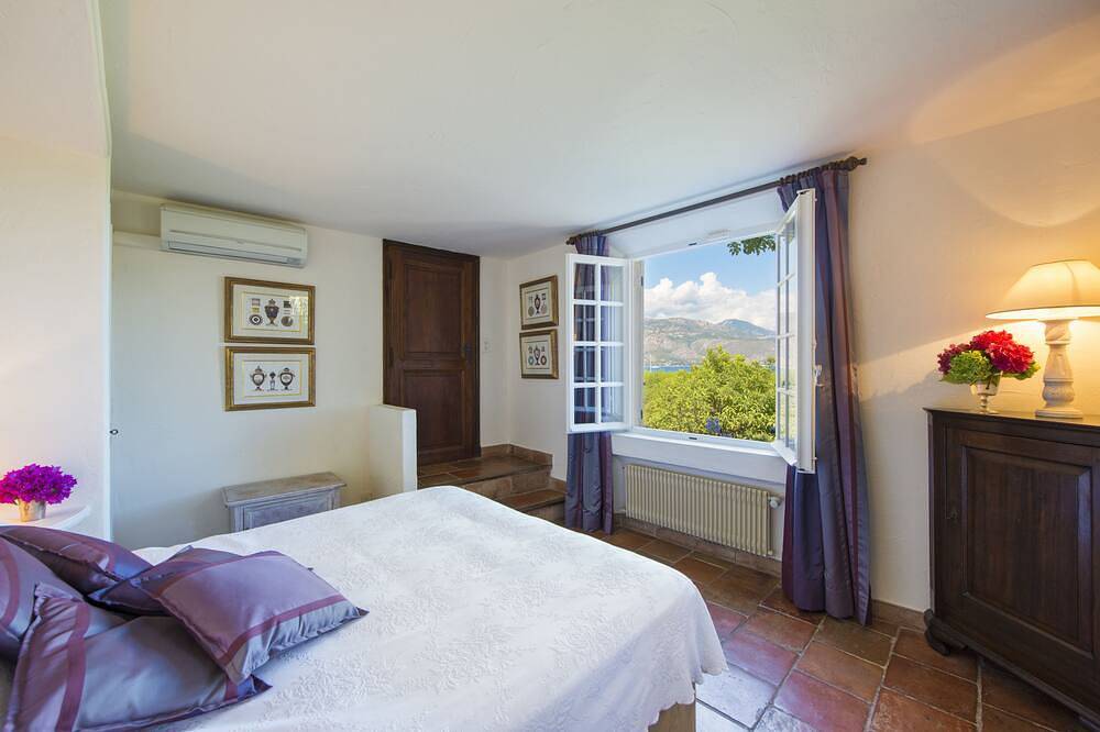 Exceptional provencal-style villa with stunning panoramic sea views in Saint-Jean-Cap-Ferrat, Mediterranean Coast (France)