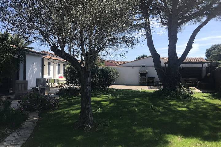 Casa de vacaciones para 10 personas, con jardín - 1
