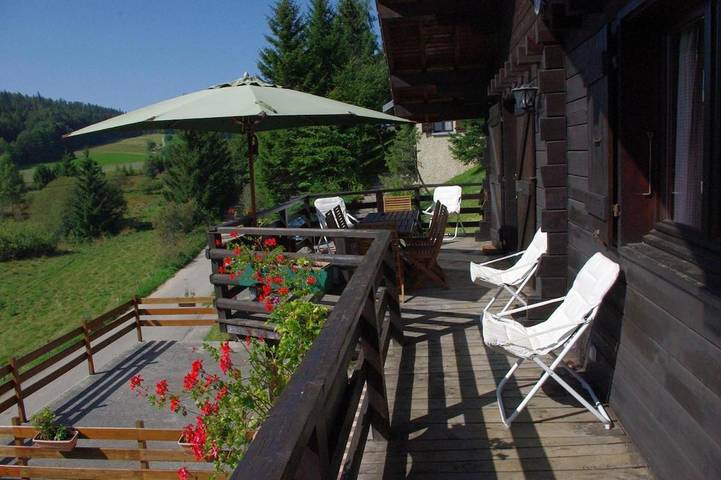 Gîte pour 11 personnes, avec balcon et vue à Chaux-Neuve - 4