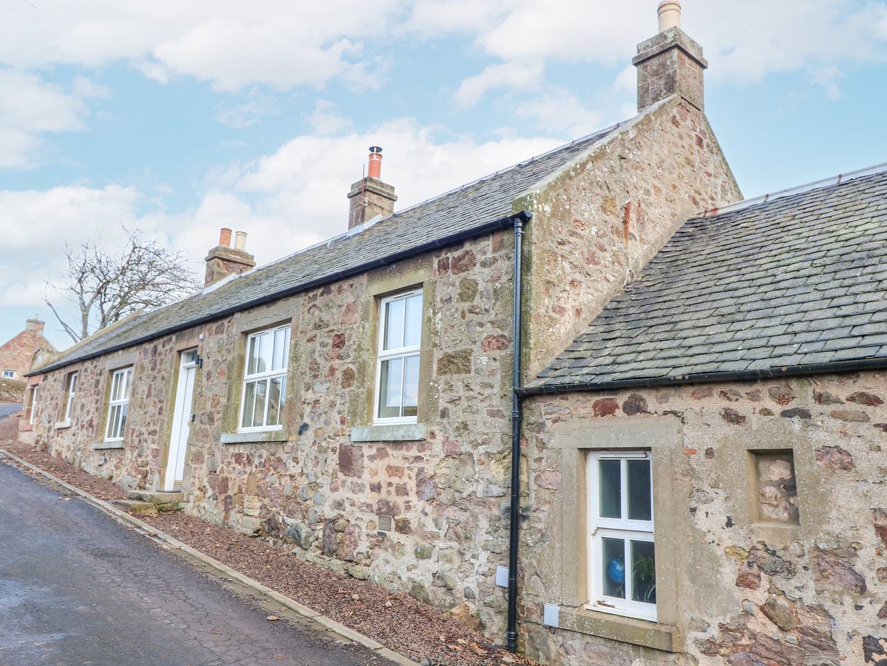 8 Barney Mains Cottage in Edinburgh and Lothian