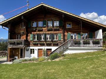 Gîte pour 6 personnes, avec balcon dans Gstaad